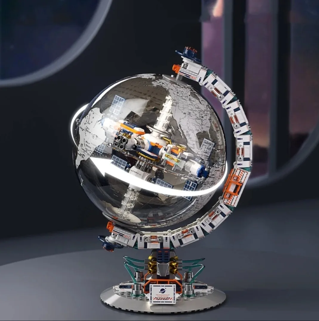 Space Dawn Globe Creative Building Block Educational Model Decoration Toy for Kids & Boys